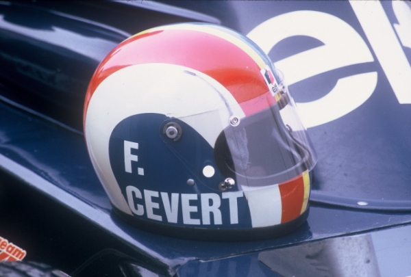 cevert-helmet.jpg
