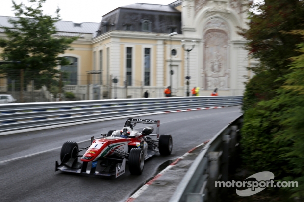 eurof3-pau-2015-felix-rosenqvist-prema-powerteam-dallara-mercedes-benz.jpg