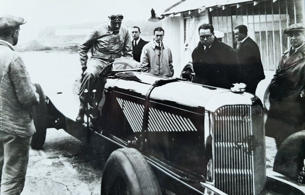 La Lame de rasoir 1934 à Montlhéry.jpg